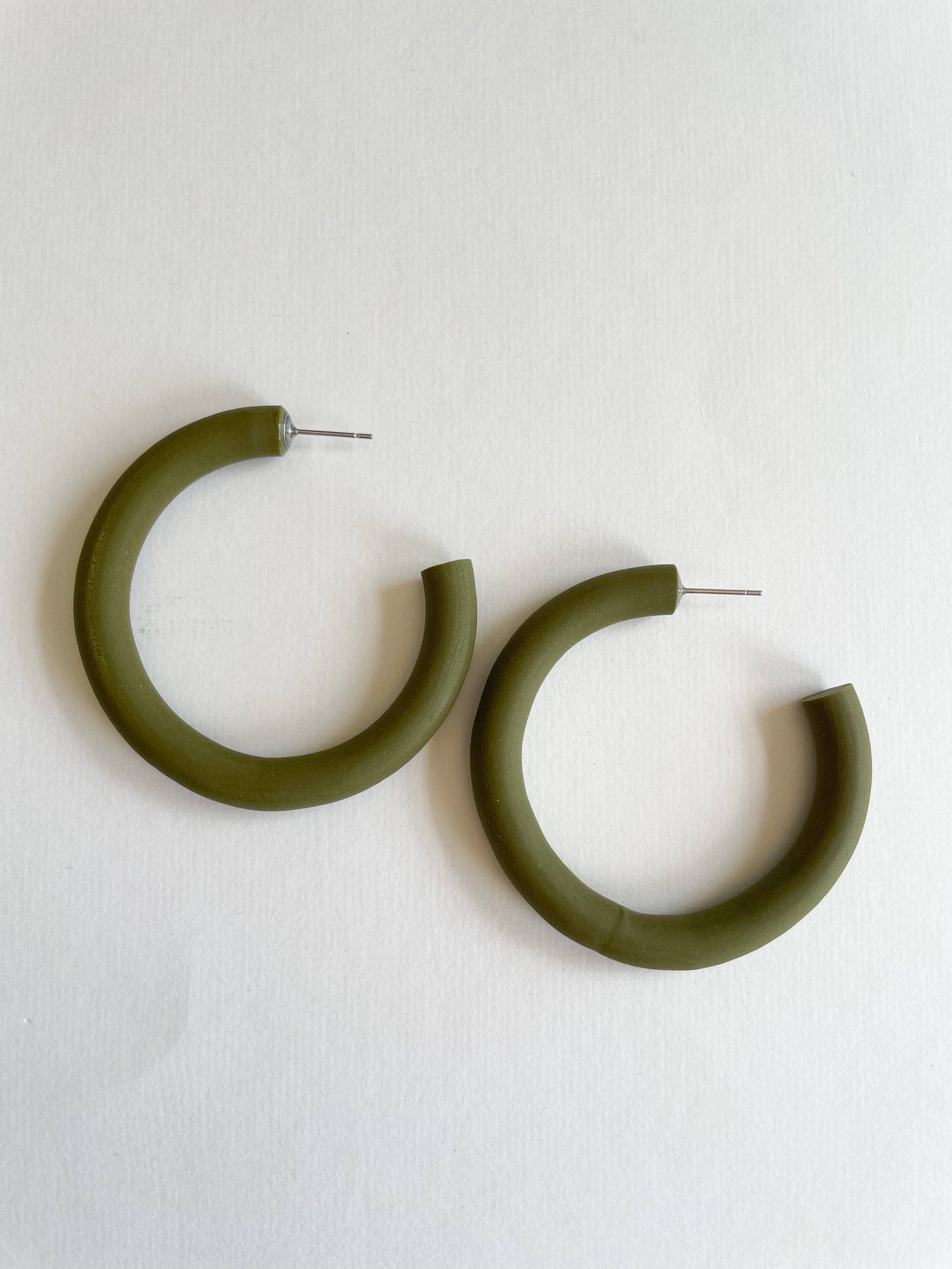 Ellory Hoops in Olive