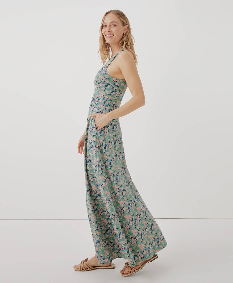 Women's Fit & Flare Open Back Maxi Dress